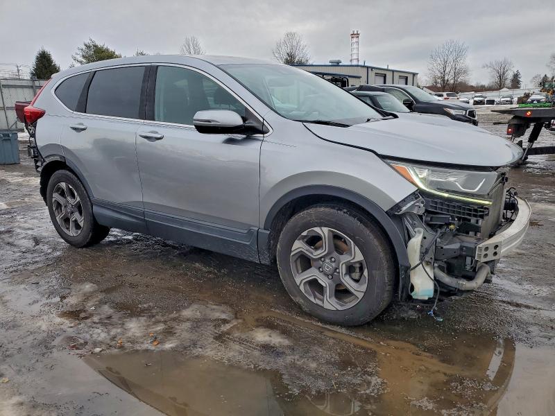 Photo 4 from auction – 2019 HONDA CR-V EX with VIN 7FARW1H52KE025308