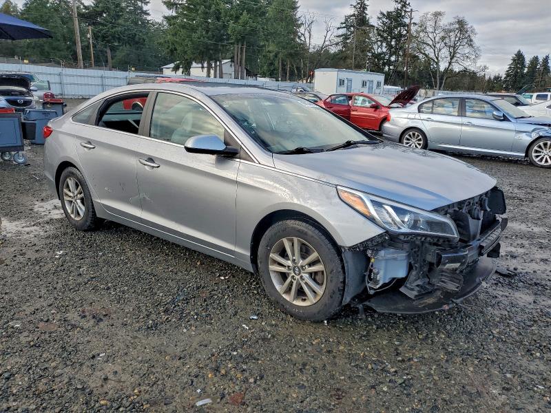 Photo 4 from auction – 2017 HYUNDAI SONATA SE with VIN 5NPE24AF3HH515339