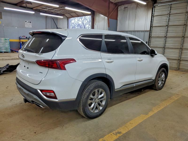 Photo 3 from auction – 2019 HYUNDAI SANTA FE S with VIN 5NMS2CAD2KH028634
