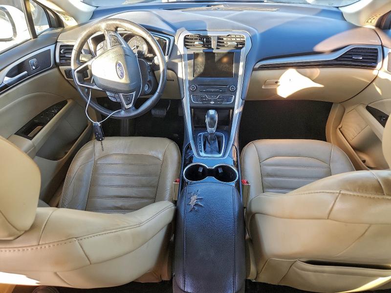 Photo 8 from auction – 2016 FORD FUSION SE with VIN 3FA6P0HD9GR170001