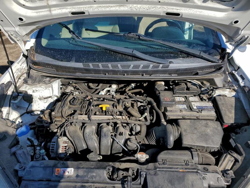 Photo 11 from auction – 2016 HYUNDAI ELANTRA with VIN 5NPDH4AE0GH785547