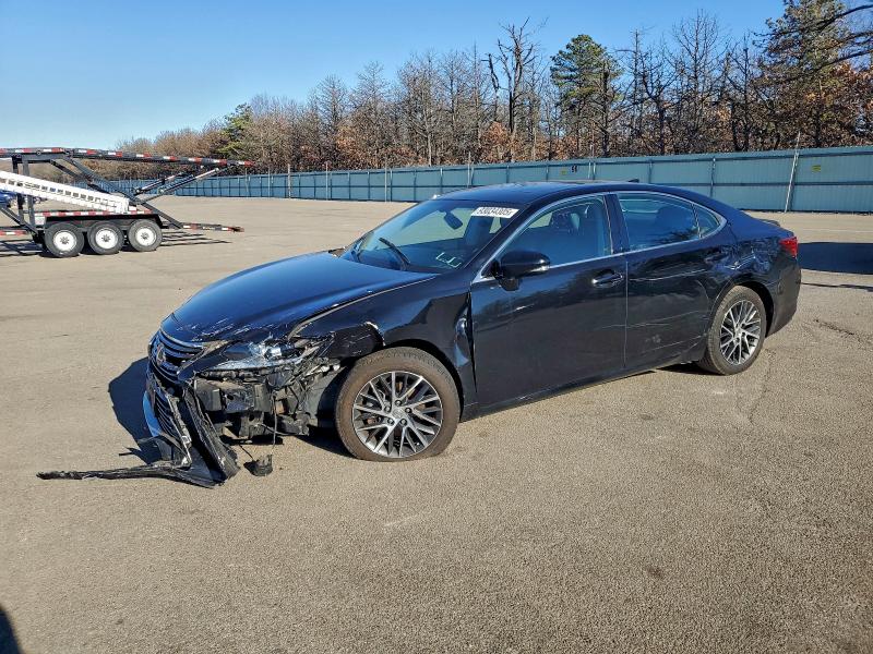 LEXUS ES 350 2016 with VIN 58ABK1GG2GU016347 - Photo from auction