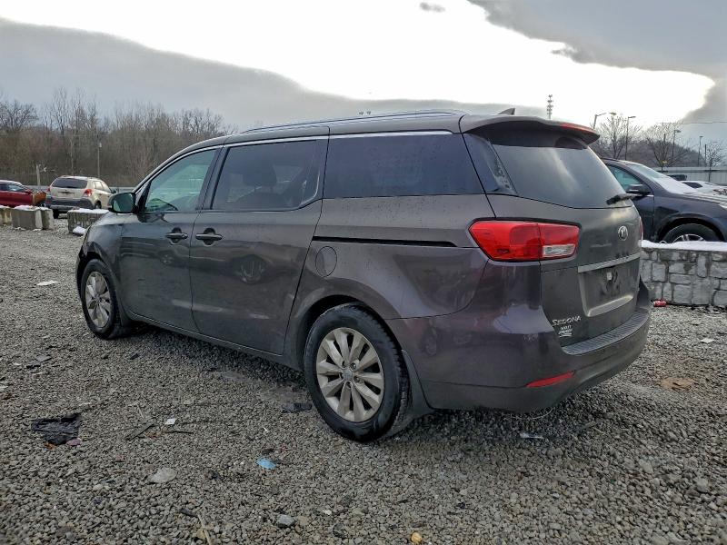 Photo 2 from auction – 2016 KIA SEDONA with VIN KNDMC5C1XG6153826