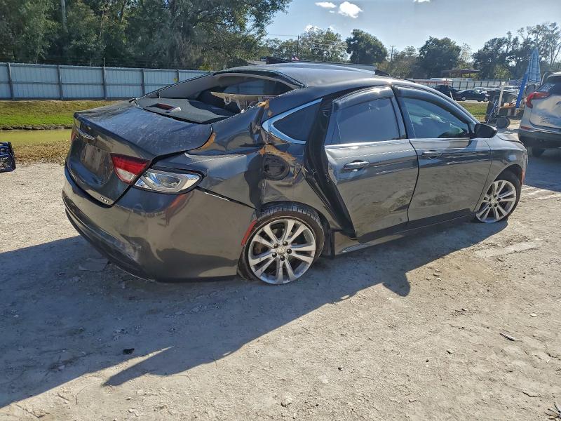 Photo 3 from auction – 2017 CHRYSLER 200 LX with VIN 1C3CCCFB7HN511304