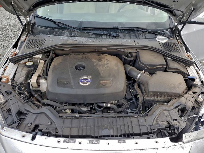 Photo 11 from auction – 2015 VOLVO S60 PREMIE with VIN YV140MFK2F1334108