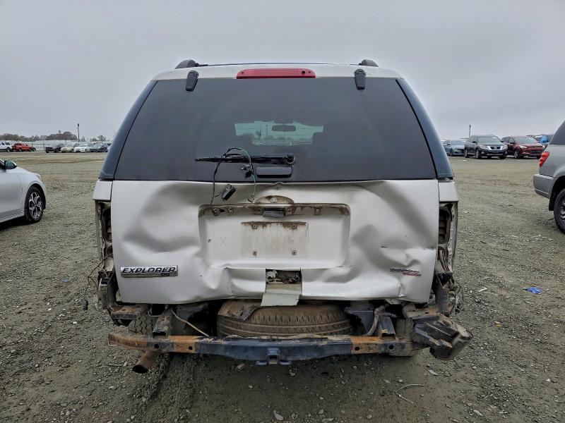 Photo 6 from auction – 2006 FORD EXPLORER X with VIN 1FMEU73E86UB41888