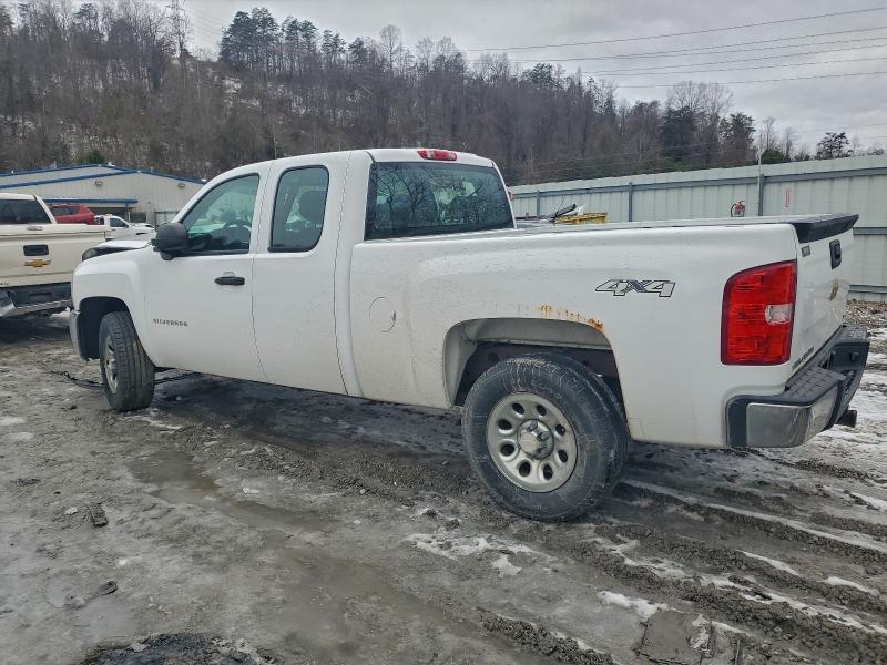 Photo 2 from auction – 2013 CHEVROLET SILVERADO with VIN 1GCRKPE73DZ412219