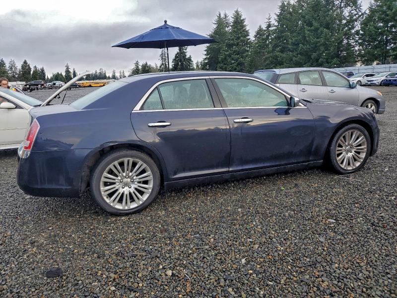 Photo 3 from auction – 2012 CHRYSLER 300 LIMITE with VIN 2C3CCACG1CH135043