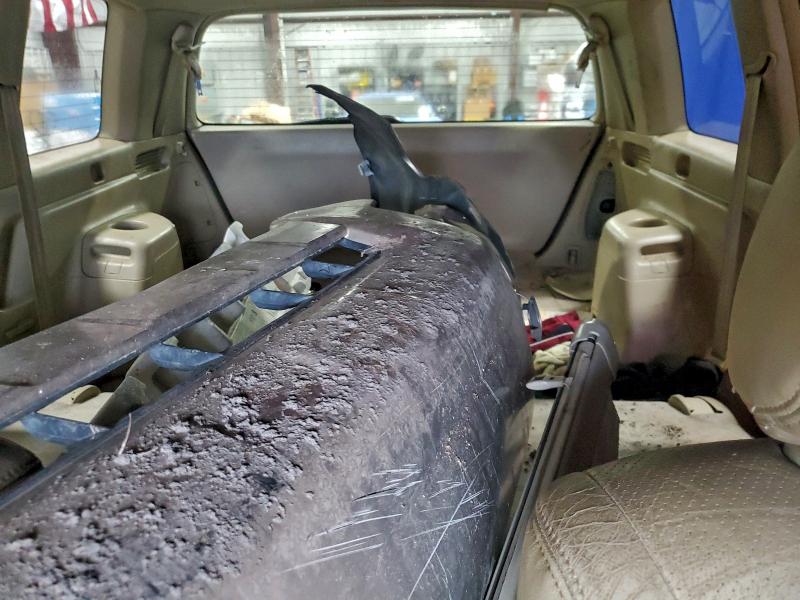 Photo 10 from auction – 2004 TOYOTA HIGHLANDER with VIN JTEDP21A740014947