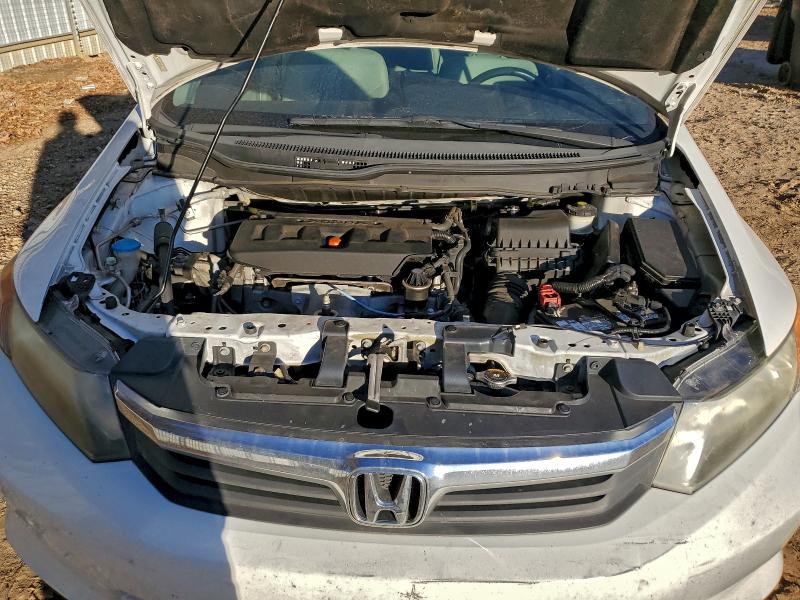 Photo 11 from auction – 2012 HONDA CIVIC LX with VIN 19XFB2F52CE082246