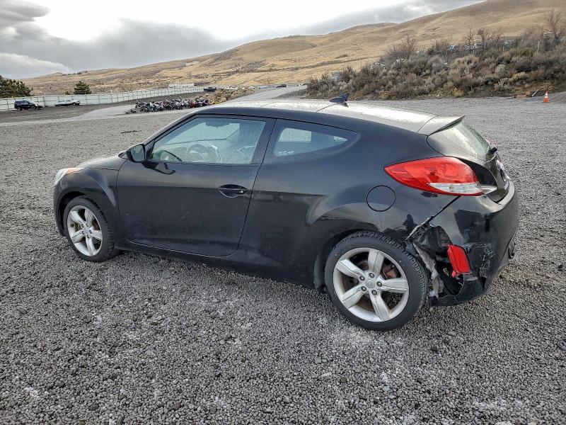 Photo 2 from auction – 2014 HYUNDAI VELOSTER with VIN KMHTC6AD5EU199356