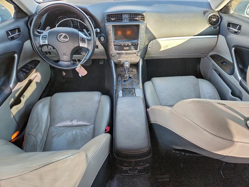 Photo 8 from auction – 2011 LEXUS IS 250 with VIN JTHBF5C29B5139694