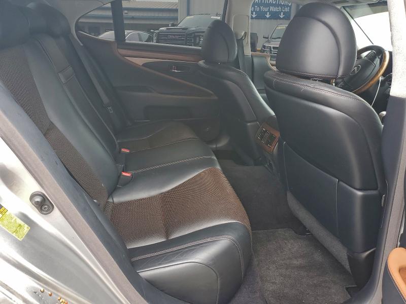 Photo 10 from auction – 2013 LEXUS LS 460 with VIN JTHBL5EF3D5124832