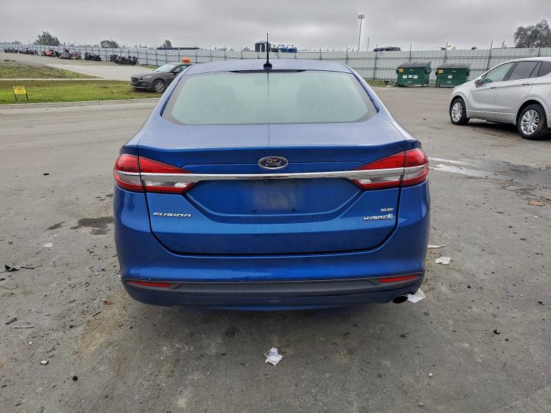 Photo 6 from auction – 2017 FORD FUSION with VIN 3FA6P0LU4HR386234