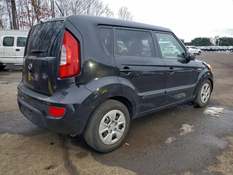 Photo 3 from auction – 2012 KIA SOUL with VIN KNDJT2A53C7426746