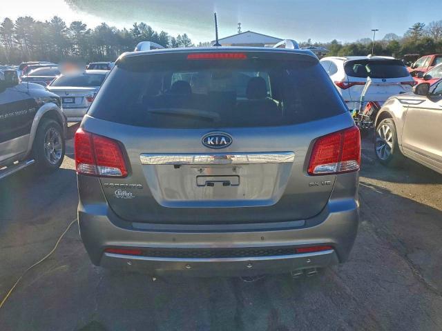 Photo 6 from auction – 2012 KIA SORENTO SX with VIN 5XYKWDA26CG195373
