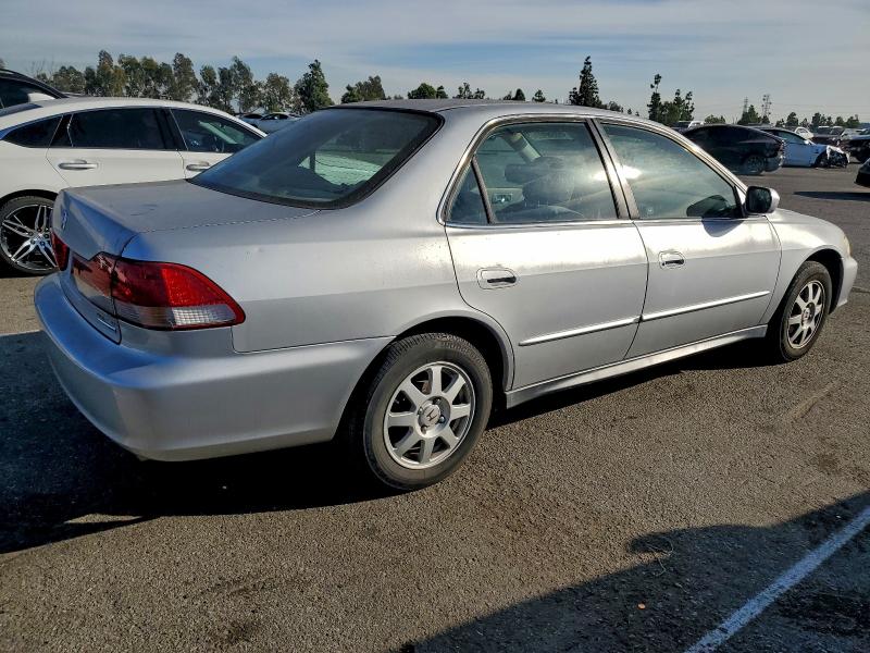 Photo 3 from auction – 2002 HONDA ACCORD EX with VIN 1HGCG66822A143085