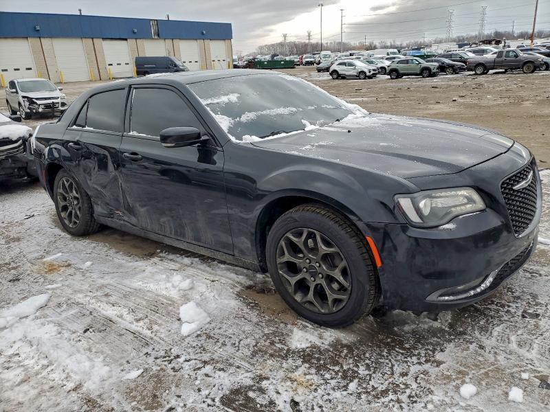 Photo 4 from auction – 2017 CHRYSLER 300 S with VIN 2C3CCAGG1HH530213