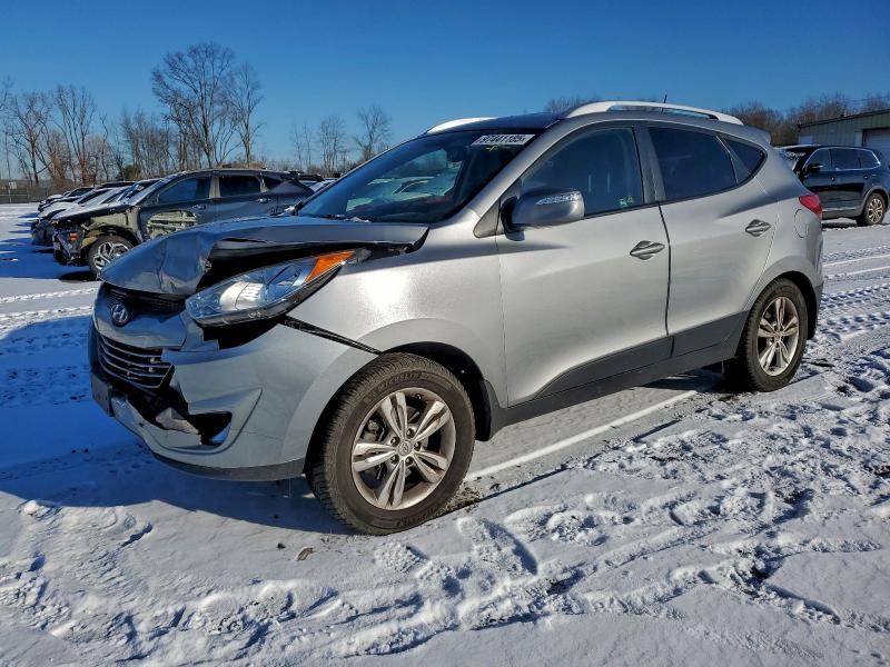 HYUNDAI TUCSON GLS 2013 with VIN KM8JUCAC8DU667332 - Photo from auction