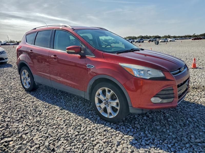 Photo 4 from auction – 2016 FORD ESCAPE TIT with VIN 1FMCU0J97GUC74194