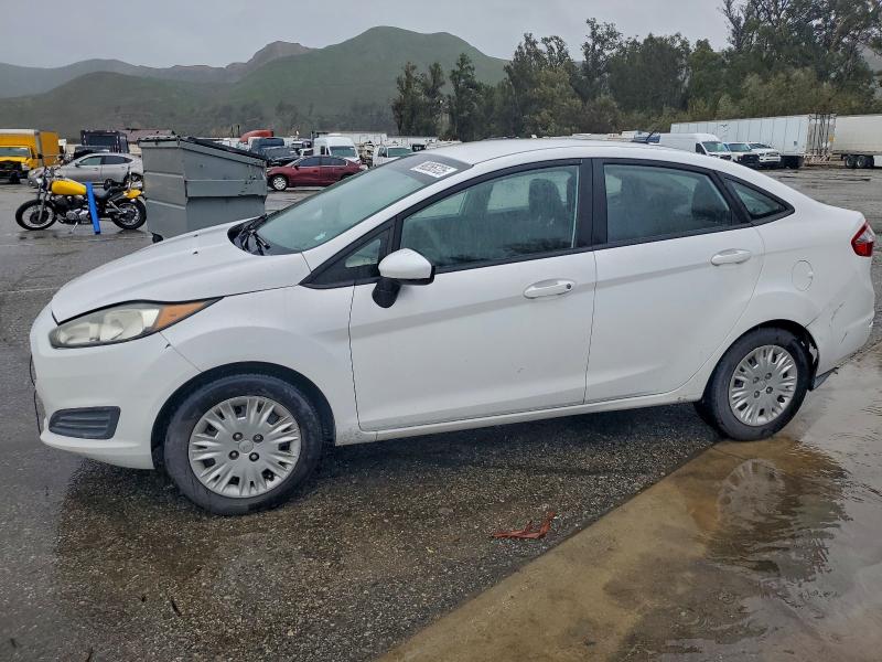 FORD FIESTA S 2015 with VIN 3FADP4AJ0FM159172 - Photo from auction
