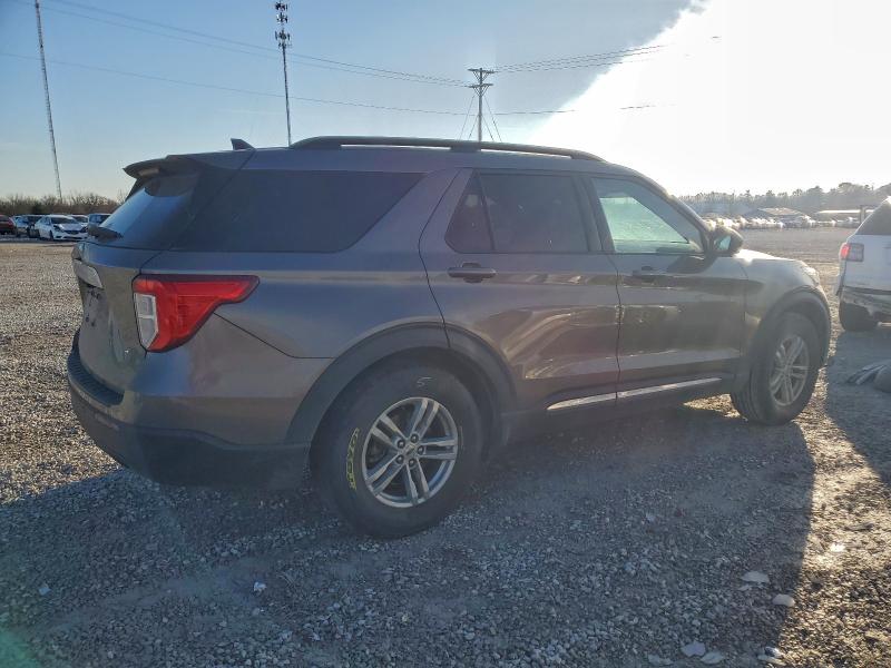 Photo 3 from auction – 2021 FORD EXPLORER with VIN 1FMSK7DH0MGB40649