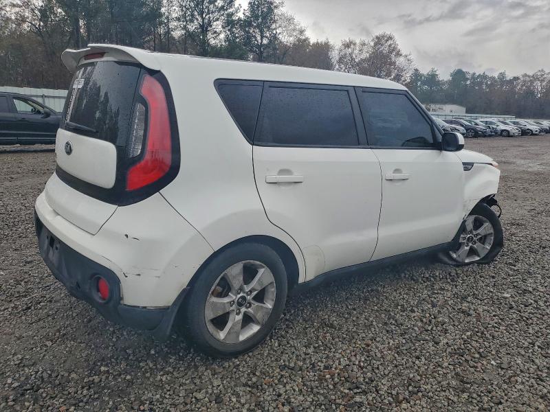 Photo 3 from auction – 2018 KIA SOUL with VIN KNDJN2A20J7904831