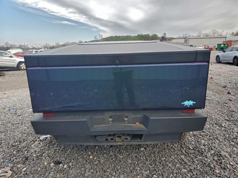 Photo 6 from auction – 2024 TESLA CYBERTRUCK with VIN 7G2CEHEE3RA026361