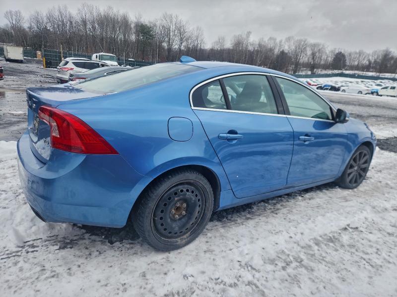 Photo 3 from auction – 2014 VOLVO S60 T5 with VIN YV1612FS9E2272693