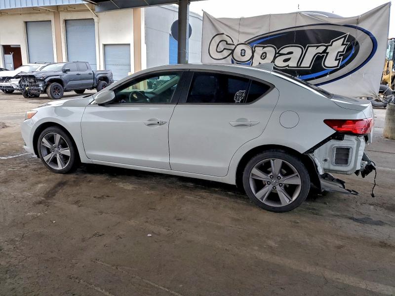 Photo 2 from auction – 2014 ACURA ILX 20 with VIN 19VDE1F3XEE014411