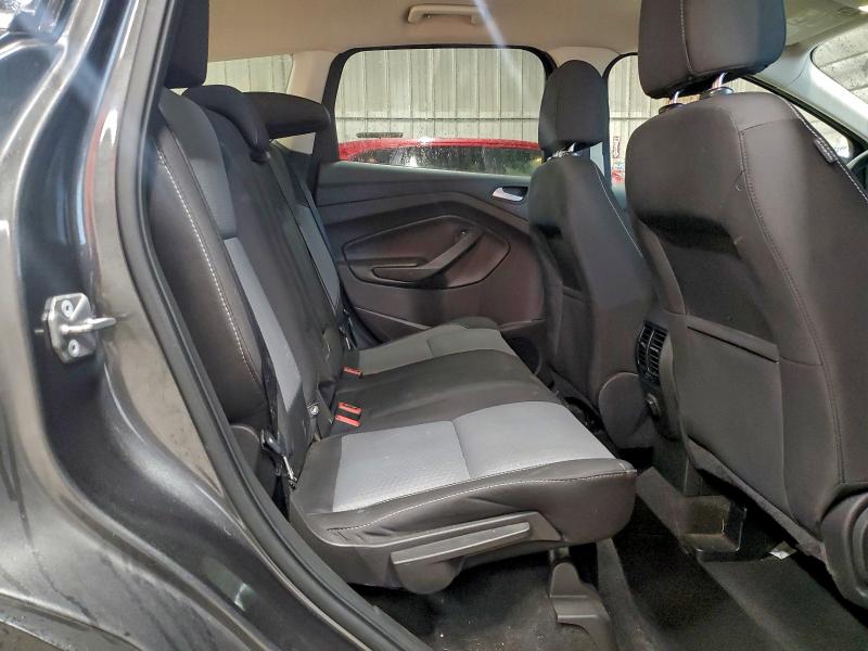 Photo 11 from auction – 2017 FORD ESCAPE SE with VIN 1FMCU9GD5HUE00330
