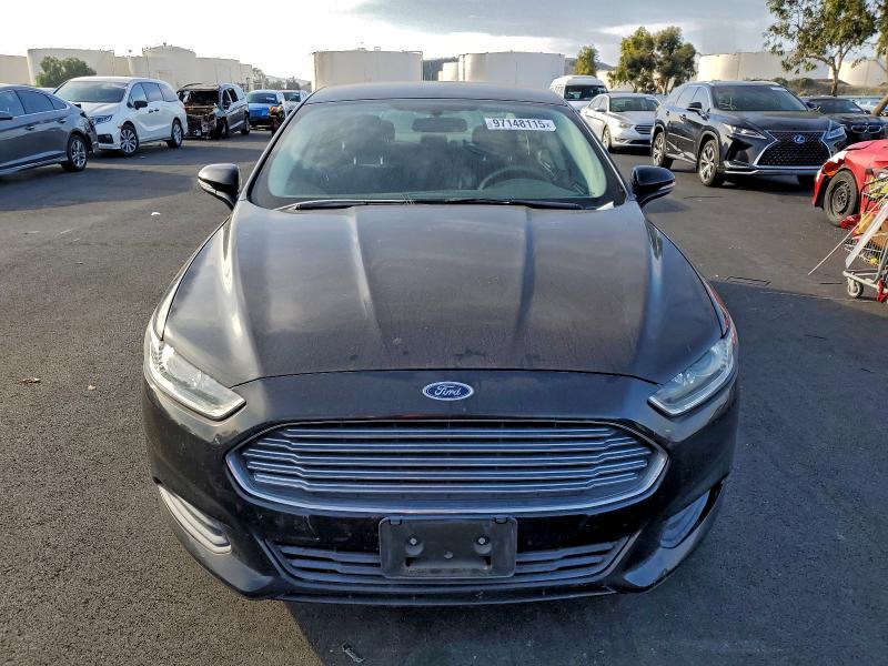Photo 5 from auction – 2014 FORD FUSION SE with VIN 3FA6P0H77ER157965