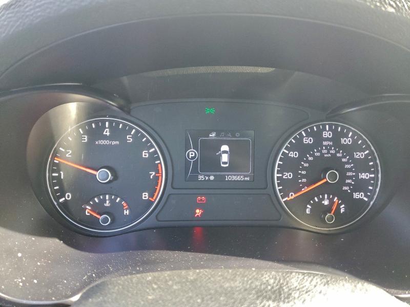 Photo 9 from auction – 2018 KIA OPTIMA with VIN 5XXGT4L37JG185912