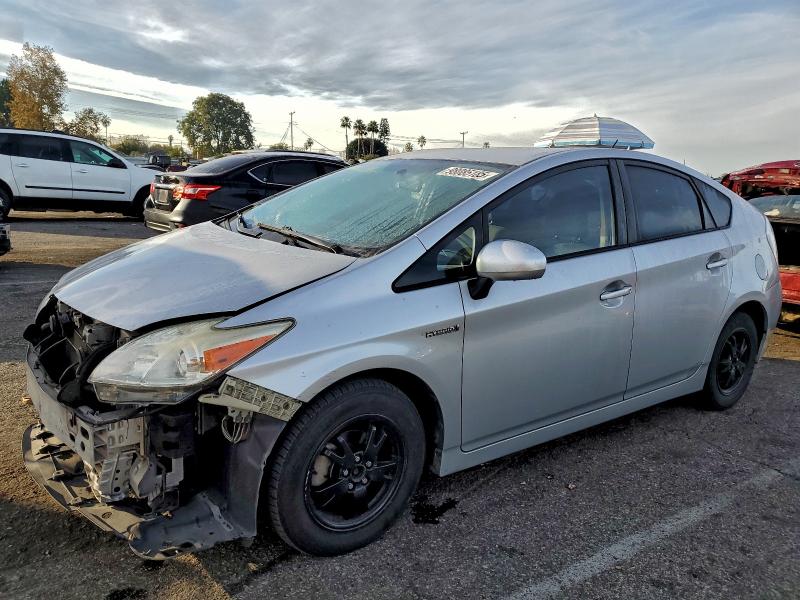 TOYOTA PRIUS 2015 with VIN JTDKN3DU0F1993382 - Photo from auction