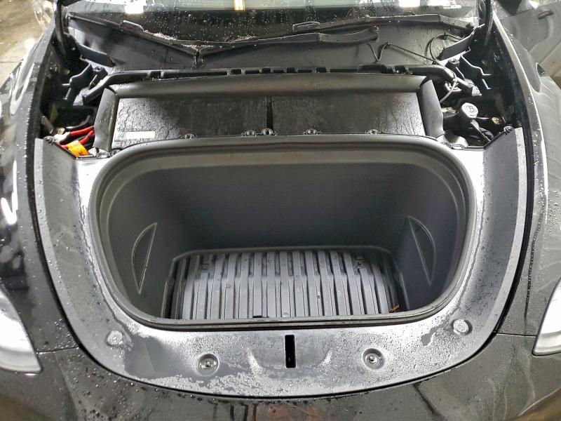 Photo 11 from auction – 2023 TESLA MODEL Y with VIN 7SAYGAEE2PF688347