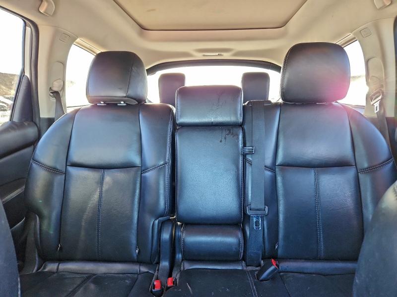 Photo 10 from auction – 2017 NISSAN PATHFINDER with VIN 5N1DR2MN5HC623256