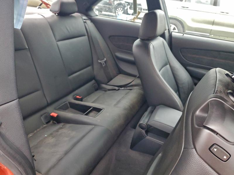 صورة رقم 10 من المزاد - 2011 BMW 1M مع VIN WBSUR9C52BVP75918