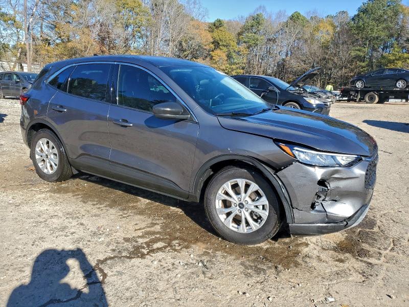 Photo 4 from auction – 2023 FORD ESCAPE ACT with VIN 1FMCU0GN8PUA74767