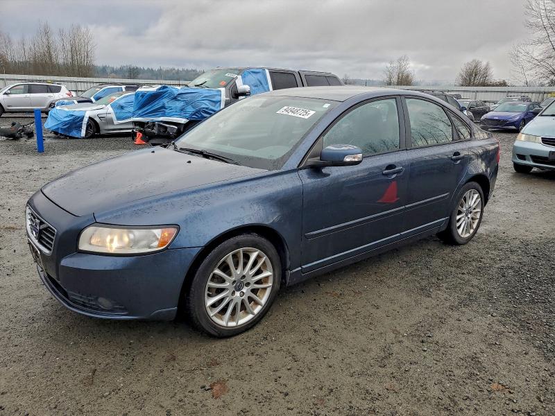 VOLVO S40 T5 2011 with VIN YV1672MS9B2545659 - Photo from auction