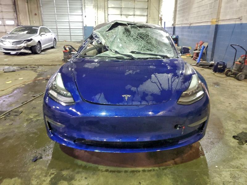 Photo 5 from auction – 2018 TESLA MODEL 3 with VIN 5YJ3E1EA1JF020962