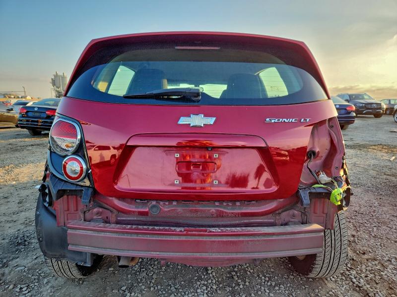 Photo 6 from auction – 2014 CHEVROLET SONIC LT with VIN 1G1JC6SG7E4155677