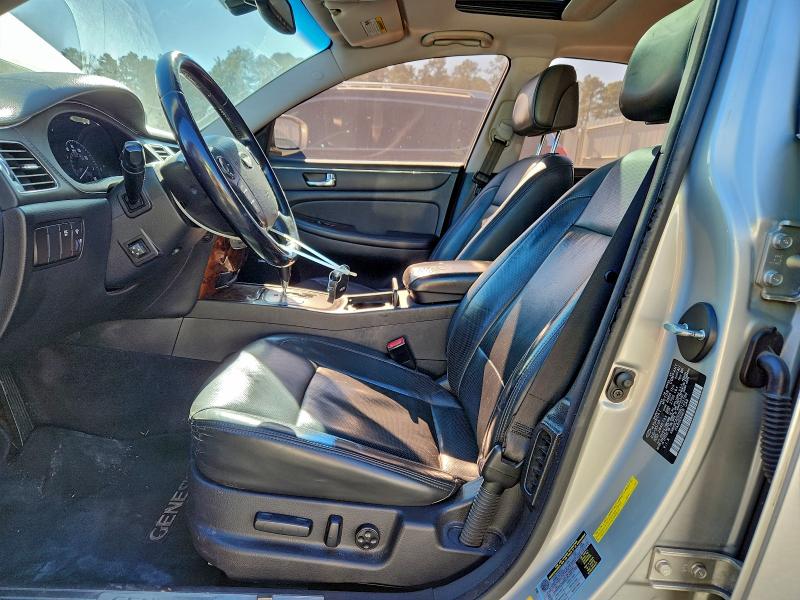 Photo 7 from auction – 2011 HYUNDAI GENESIS 3. with VIN KMHGC4DE6BU122789