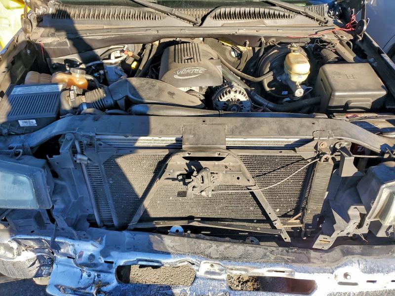 Photo 11 from auction – 2005 CHEVROLET SILVERADO with VIN 2GCEC19V751171020