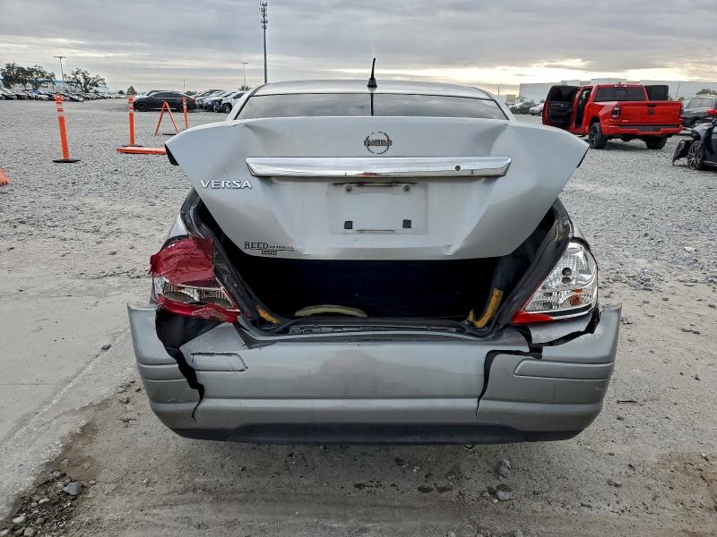 Photo 6 from auction – 2010 NISSAN VERSA S with VIN 3N1BC1AP6AL371933