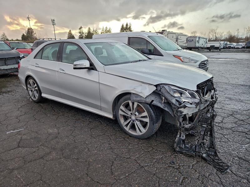 Photo 4 from auction – 2015 MERCEDES-BENZ E 350 with VIN WDDHF5KBXFB102017