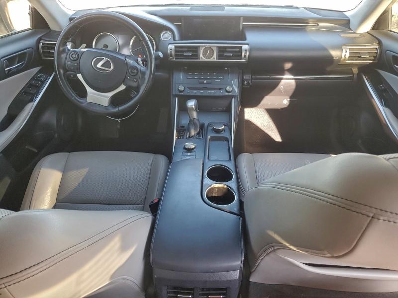 Photo 8 from auction – 2016 LEXUS IS 200T with VIN JTHBA1D21G5035388