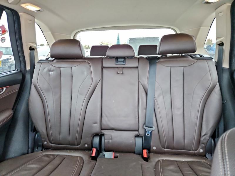 Foto 10 de la subasta – 2016 BMW X5 XDRIVE3 con VIN 5UXKR0C59G0U12688