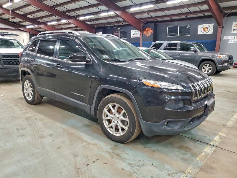 Photo 4 from auction – 2016 JEEP CHEROKEE with VIN 1C4PJMCS8GW322134