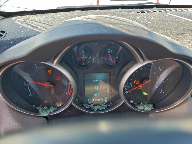Photo 9 from auction – 2011 CHEVROLET CRUZE with VIN 1G1PF5S91B7183661