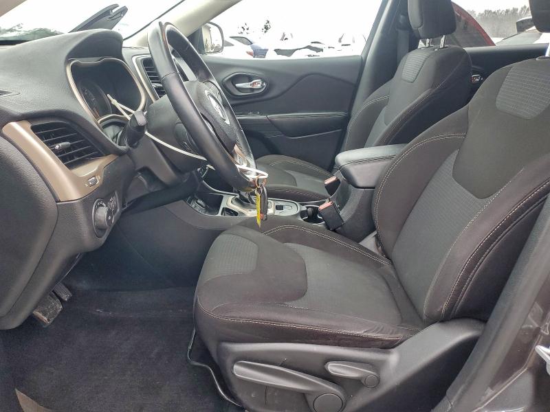 Photo 7 from auction – 2016 JEEP CHEROKEE L with VIN 1C4PJLCB4GW128114